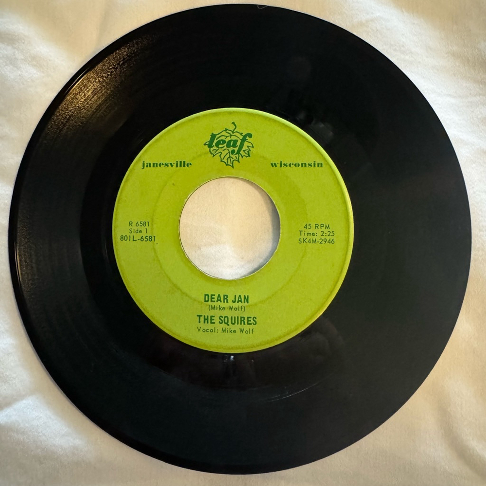 Rare Garage Rock 45 RPM The Squires “Dear Jan” / “On Probation” Leaf Records